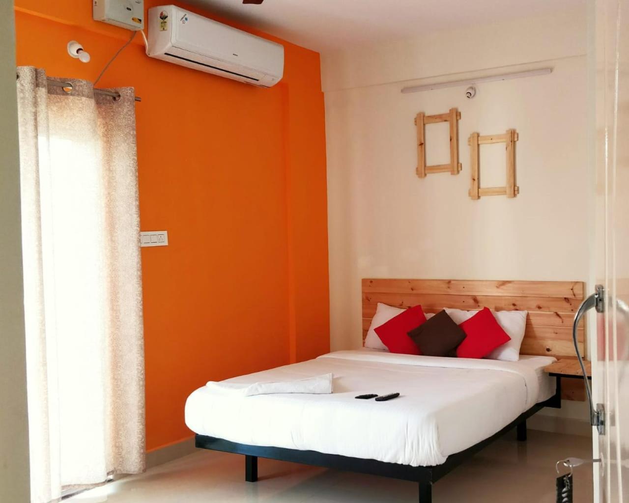 Pangsapuri 225 m² dengan 1 bilik tidur dan 1 bilik mandi peribadi di Marathahalli Bangalore Luaran gambar