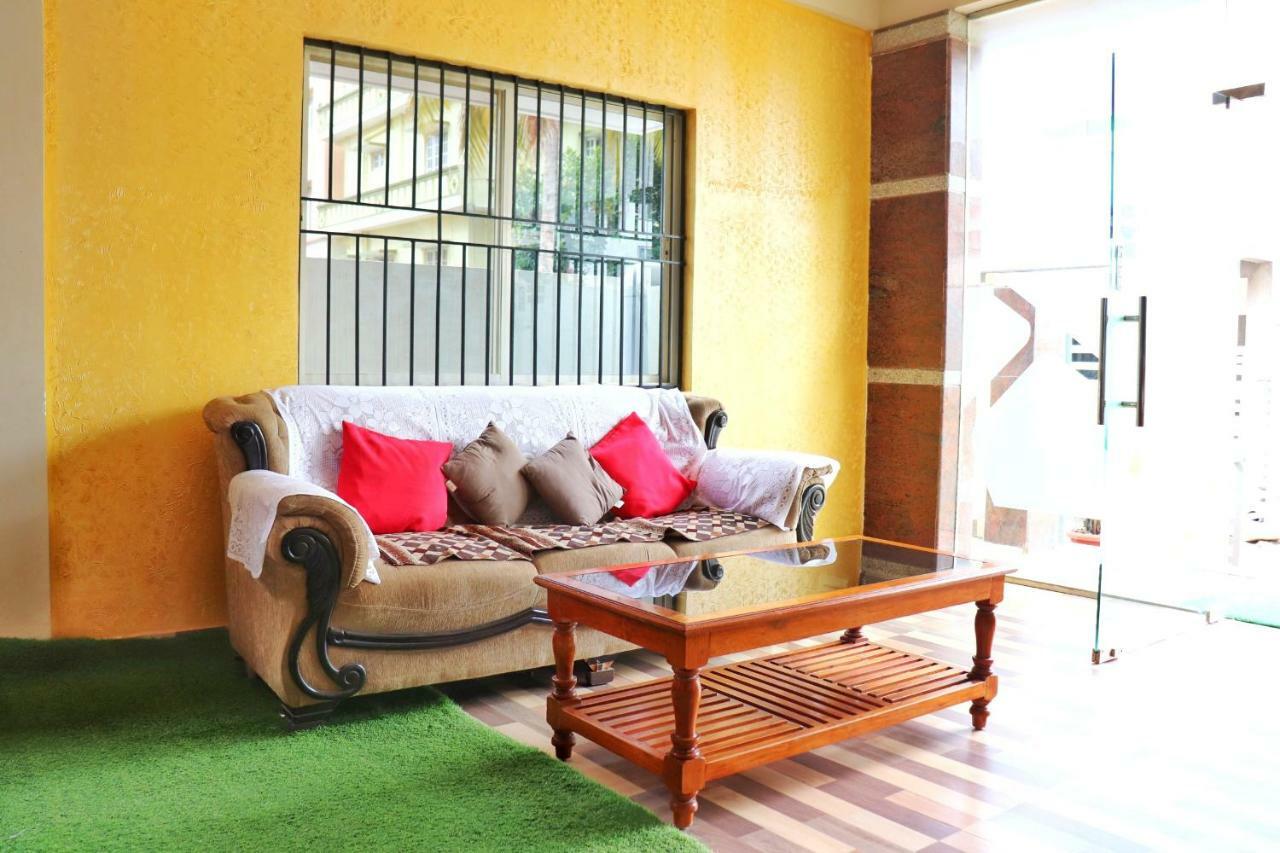 Pangsapuri 225 m² dengan 1 bilik tidur dan 1 bilik mandi peribadi di Marathahalli Bangalore Luaran gambar